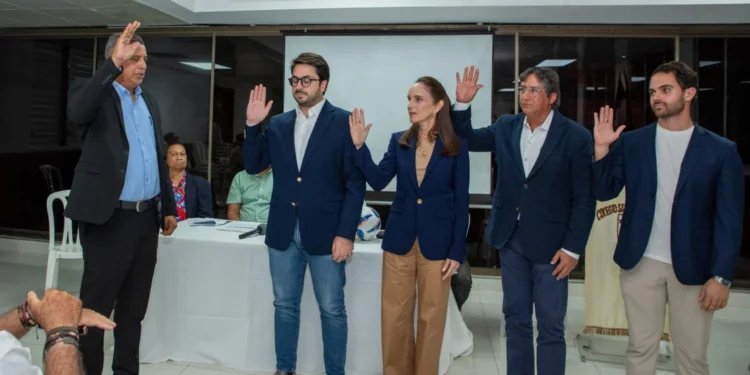 Escogen nuevo Comité Ejecutivo de la Asociación de Fútbol del Distrito Nacional