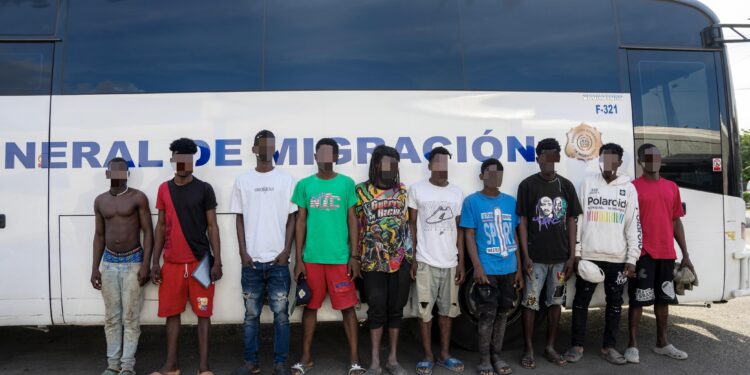 DGM detiene 1,554 extranjeros indocumentados en operativos migratorios en el territorio nacional
