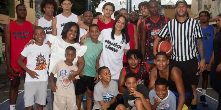 Faride Raful impulsa torneo deportivo “Manita Linda” en Villas Agrícolas