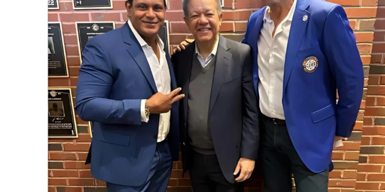 Sammy Sosa en el Salón de la Fama de los Cachorros