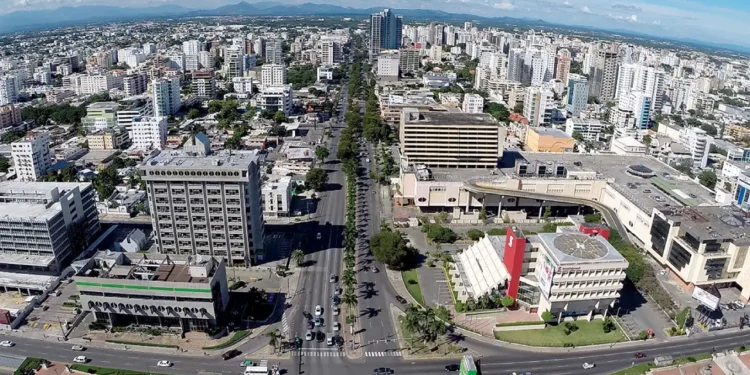 EE. UU. destaca avances y desafíos en clima de inversión dominicano