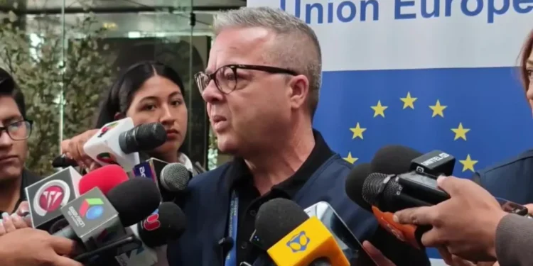 UE despliega a primeros observadores y recibe denuncias de intentos de afectar elecciones