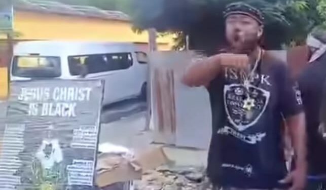 Alcalde Riverón impide haitianos realizaran ritual en plena calle céntrica de Dajabón 