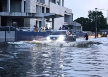Fuertes lluvias afectan acueductos y desplazan personas en varias provincias del país