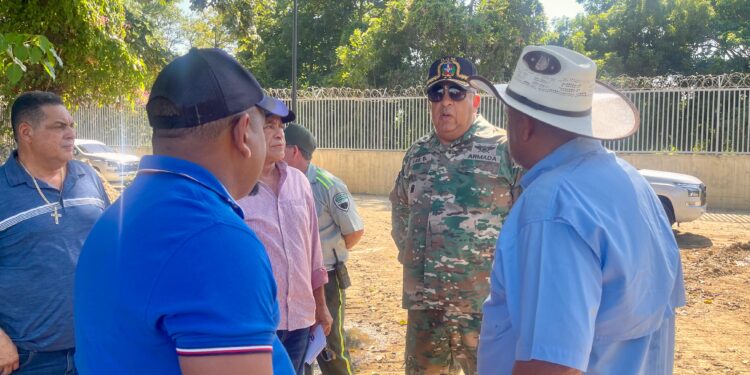 Lee Ballester inspecciona se cumplan objetivos migratorios en zona fronteriza