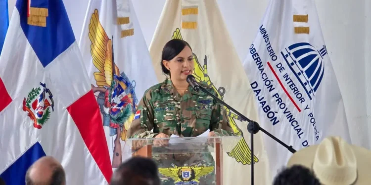 Ministerio de Defensa y UNADE desarrollan jornada académica en Dajabón
