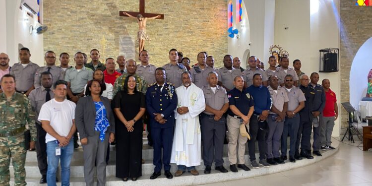 Policía Nacional celebra su tradicional misa en honor a San Judas Tadeo en Dajabón