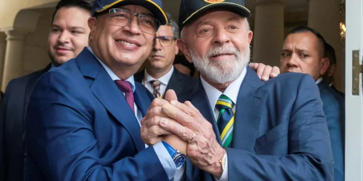 Petro reafirma que ni él ni Lula se han «arrodillado» ante EE.UU.