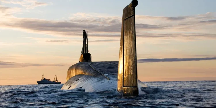 «Te estamos vigilando»: Reino Unido amenaza a Putin y promete «cazar» los submarinos rusos