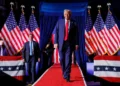 Exasesor de Trump afirma que será reelegido presidente en 2028