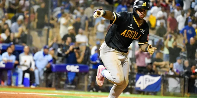 Las Águilas derrotan al Licey en diez entradas