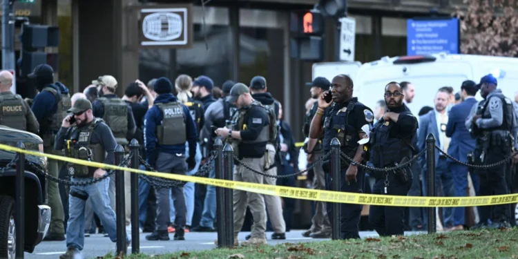 Dos guardias nacionales en «estado crítico» tras tiroteo cerca de la Casa Blanca