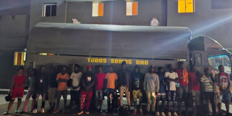 ERD detiene a 18 haitianos indocumentados en Loma de Cabrera