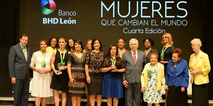 Más mujeres que cambian el mundo