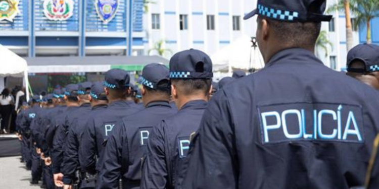 TC elimina penalización de relaciones homosexuales en Fuerzas Armadas y Policía