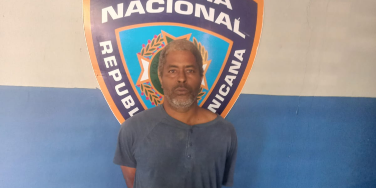 Apresan hombre acusado de herir a su pareja con arma blanca en Imbert