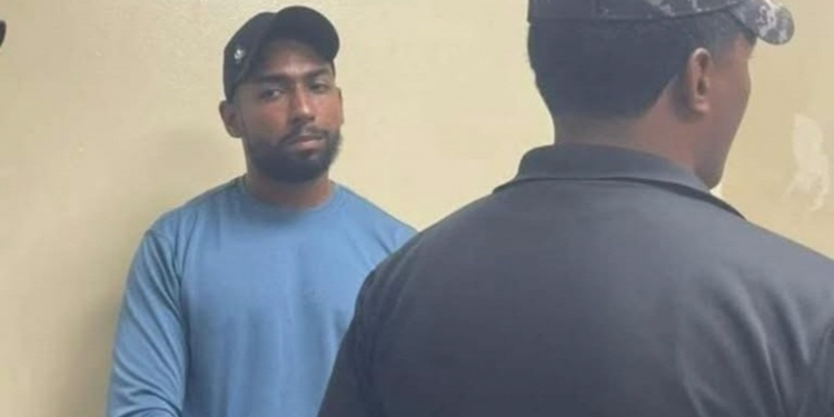Apresan profesor acusado de agresión sexual contra menor en escuela de Puerto Plata