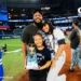 Vladimir Guerrero Jr. se muestra feliz con su familia tras la Serie Mundial: «Gracias a papá Dios todo»