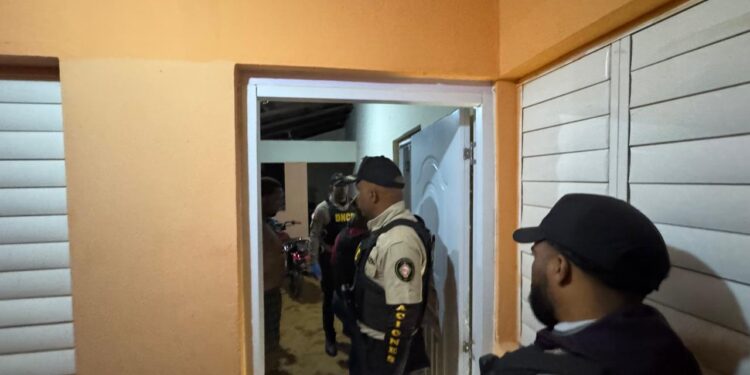 DNCD detiene a Iván supuesto Deliveri de drogas en el Francisco Javier de Montecristi