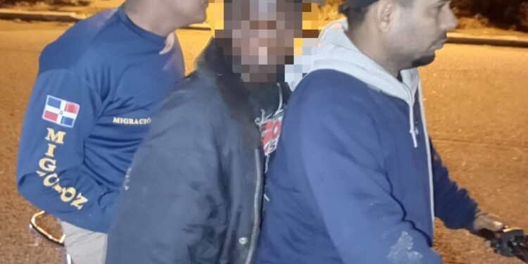 DGM, MIDE y PN detienen 3,042 extranjeros ilegales en últimos 4 días