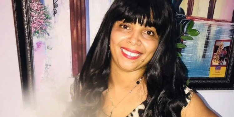 Mujer fallece y su esposo resulta gravemente herido en accidente de tránsito en Maimón