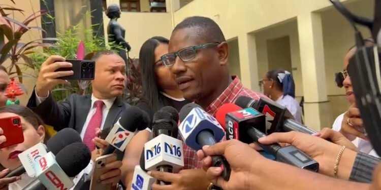 Familia dice Mayor mató joven 19 años tras intento de asalto