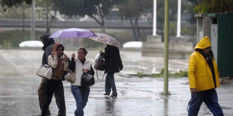 Aguaceros y tormentas marcarán Fin de Año y Año Nuevo en gran parte del país