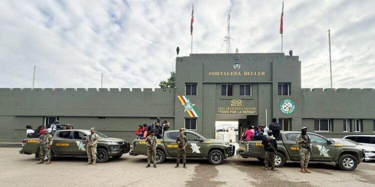 Ejército detiene más de 180 mil extranjeros indocumentados durante operativos realizados en el año 2025