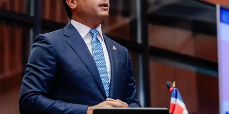 Omar Fernández cuestiona Presupuesto 2026 por baja inversión pública