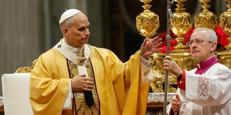 El papa lamenta economía que trata «hombre una mercancía»