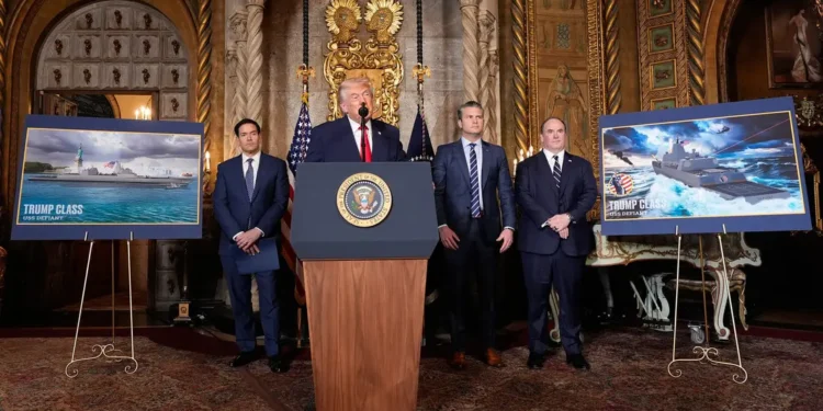 Trump afirma que Maduro sería «inteligente» si dejara el poder en Venezuela