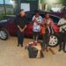 Vídeo; ERD detiene supuesto teniente coronel de la PN que transportaba extranjeros indocumentados y cigarrillos ilícitos en Montecristi