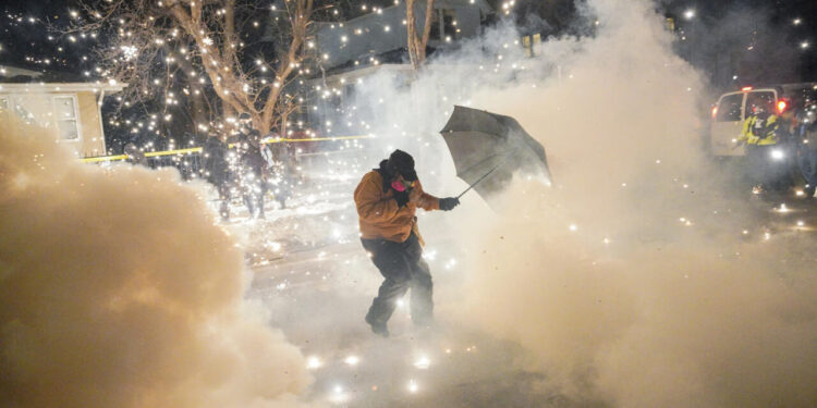 Minneapolis sigue en tensión tras otro tiroteo vinculado ICE