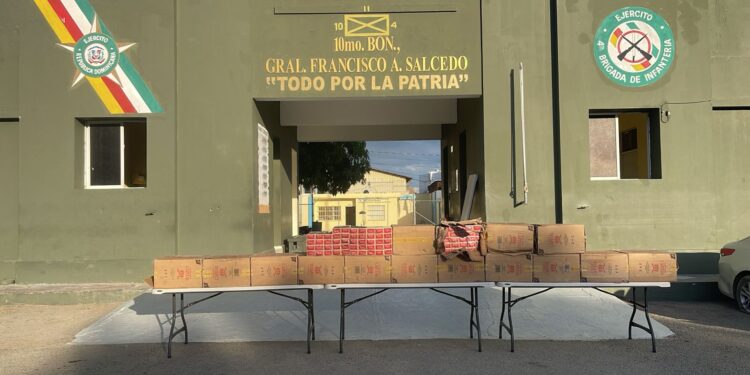 Vídeo; Ejército incauta contrabando de 168 mil cigarrillos en Manzanillo