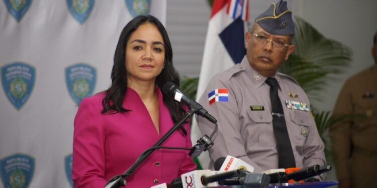 FBI y entidad antidrogas de EU se suman a búsqueda Brianna