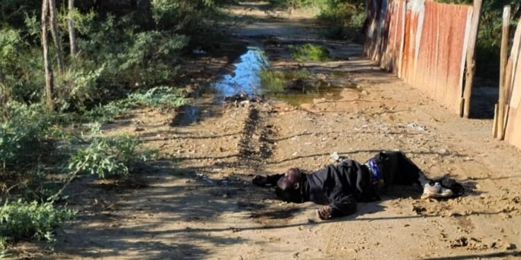 Presuntos miembros de banda Luisito la Uva matan haitiano distribuía drogas en sector de Montecristi