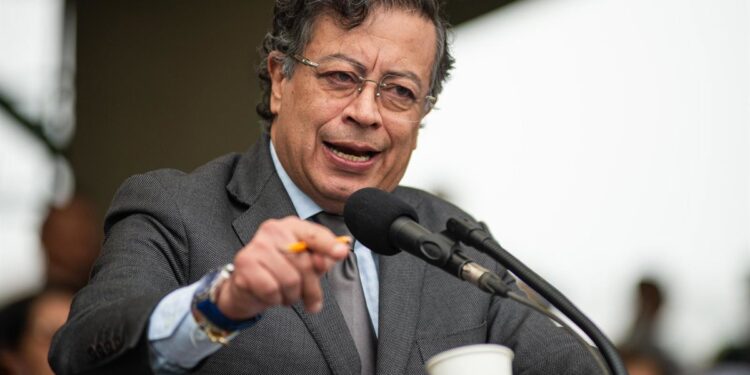Petro ve EU debe devolver a Maduro sea juzgado Venezuela