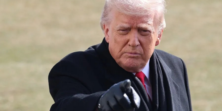 Trump: Flota en Irán está lista para actuar como en Venezuela