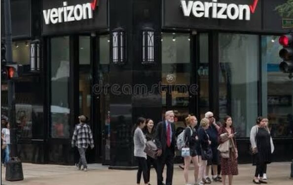 Caída masiva de Verizon deja sin servicio miles usuarios en EE.UU