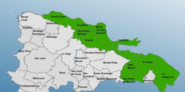 Aumentan a 10 provincias en alerta verde por vaguada