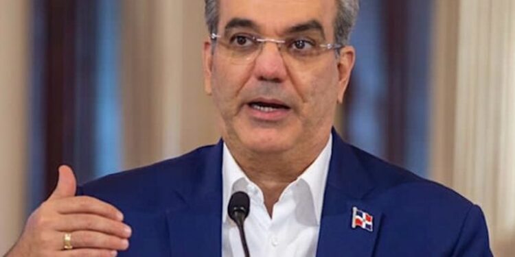 Ven Abinader es 4to presidente mejor valorado Latinoamérica