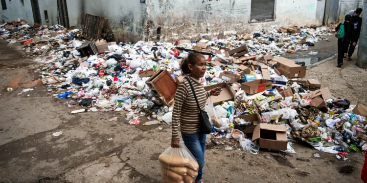 Sin petróleo, sin vuelos y con un peso en mínimos: Cuba cruje bajo la presión de EE.UU.