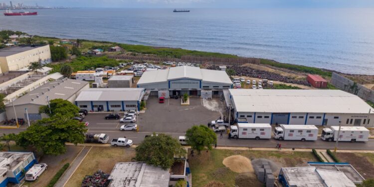 DGM informa que operativo migratorio ejecutado en Los Mina culmina con detención de 454 indocumentados