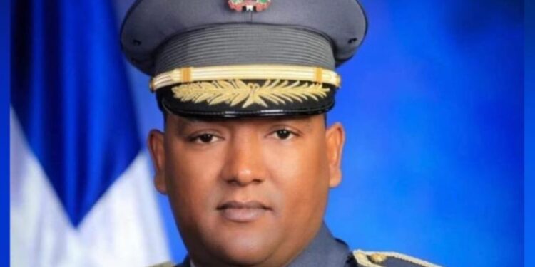 Teniente coronel del DICRIM resulta herido en accidente acuático en Punta Rucia