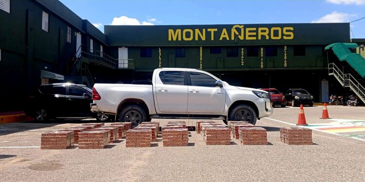 Ejército ocupa 250.000 unidades de cigarrillos en un vehículo en San Juan de la Maguana