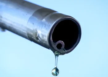 Gobierno incrementa RD$10 por galón en las gasolinas y el gasoil