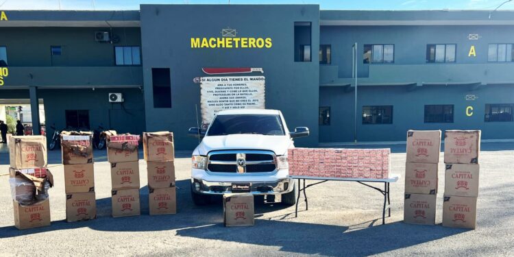 Tras persecución Ejército incauta contrabando de 220,000 cigarrillos en Valverde