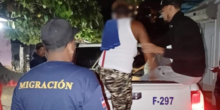 Migración detiene 2,773 indocumentados durante el fin de semana en operativos a nivel nacional y deporta 2,703