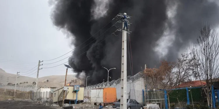 Israel lanza una nueva ola de ataques a gran escala en Teherán y otros puntos de Irán