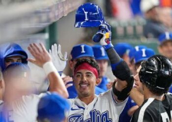 almomento  vertical Deportes Italia avanza invicta semifinales de Clásico Mundial de Béisbol